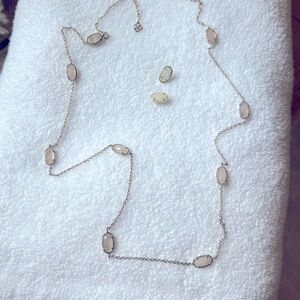 Kendra Scott necklace and earrings